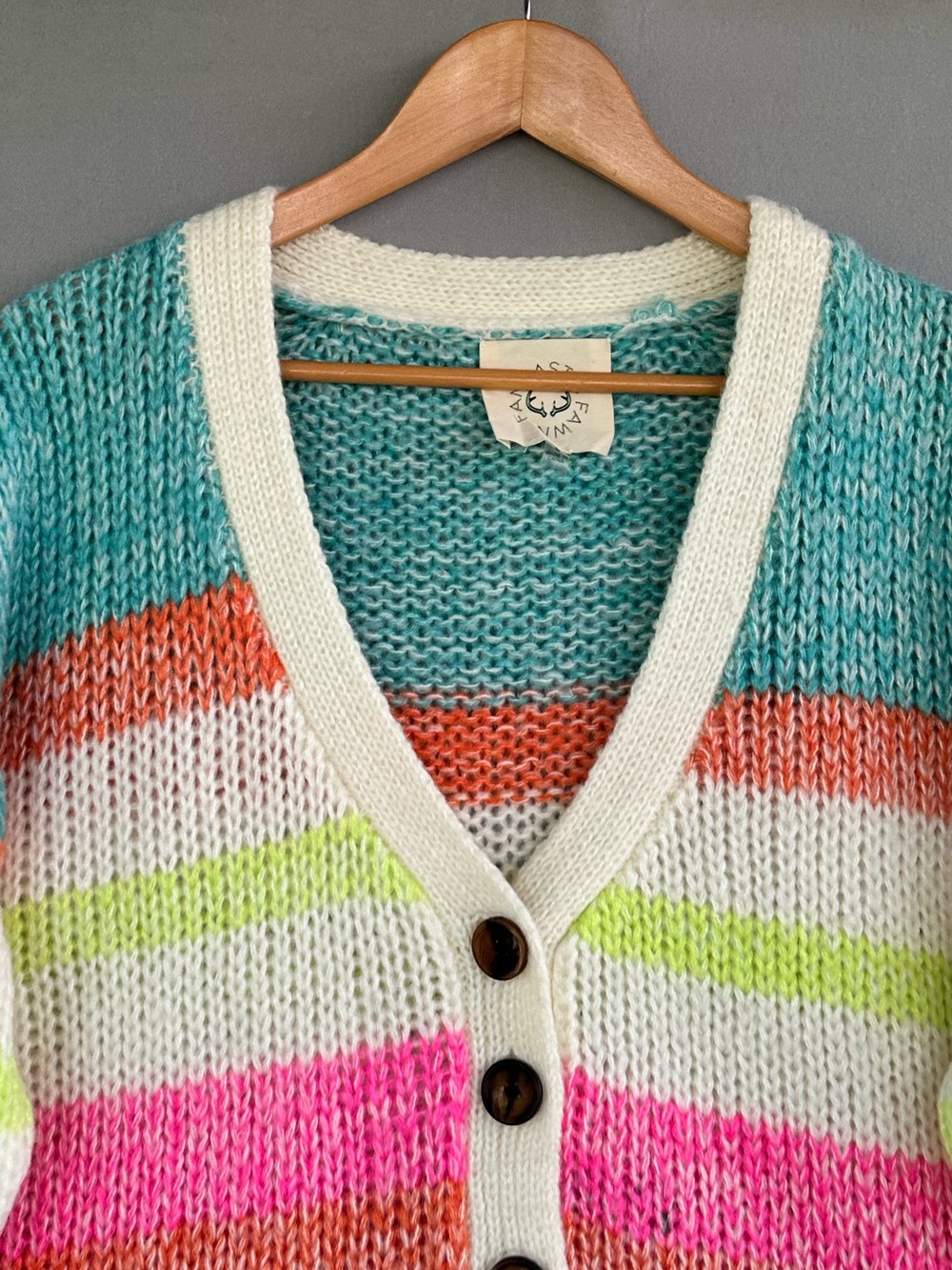 🎉5 for $45🎉 Fantastic Fawn cardigan sweater size s - Picture 5 of 9
